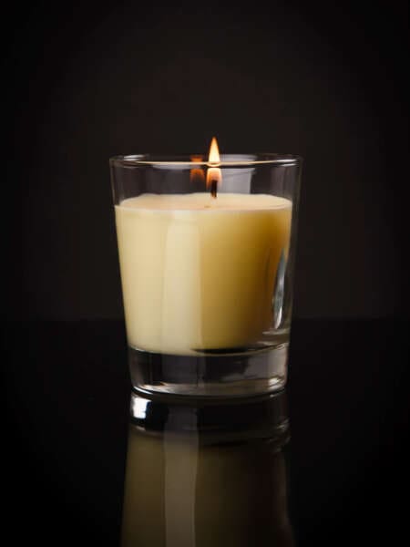 Malá svíčka bez šperku | Sušenky